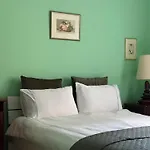 City Centre Stylish One Bedroom Apartment